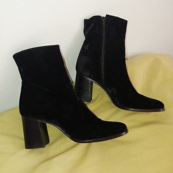 nine west velvet boots